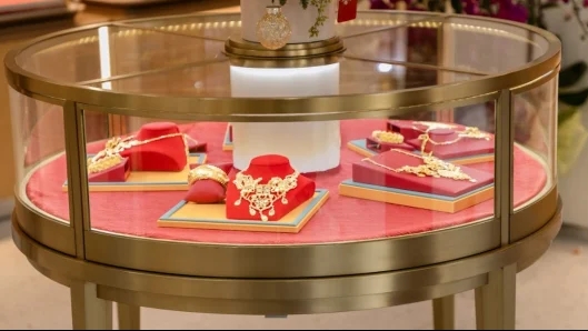 Giá vàng hôm nay 22/12: Vàng miếng SJC bất ngờ vượt 157 triệu/lượng