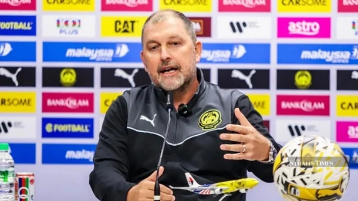 HLV Úc muốn đưa tuyển Malaysia dự World Cup