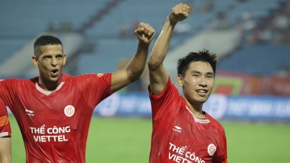 Thể Công Viettel có thể chọn sân Mỹ Đình làm sân nhà và kỷ lục 700 thẻ phạt tại V-League