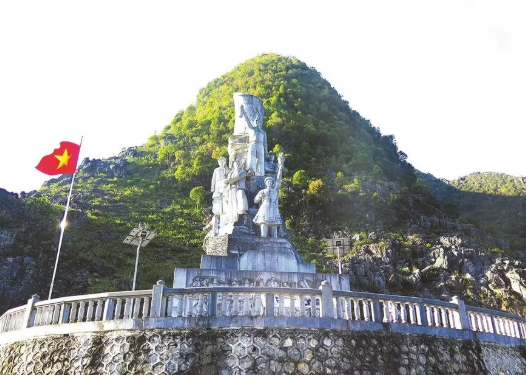 Công nhận cụm tượng đài Thanh niên xung phong mở đường Hạnh Phúc thành điểm du lịch