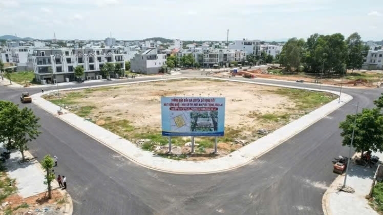 Đấu giá quyền sử dụng đất xây dựng chợ tại Khu đô thị mới An Phú Thịnh (Gia Lai)