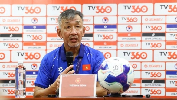 HLV Yutaka Ikeuchi: Nhiều yếu tố khiến U20 Việt Nam bại trận