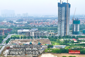 Lãi suất tăng, bất động sản chịu sức ép kép