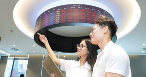 Điểm tựa thị trường vốn: Tín nhiệm quốc gia và kênh dẫn vốn