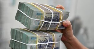 Lãi suất huy động tăng trở lại, dòng tiền quay về ngân hàng