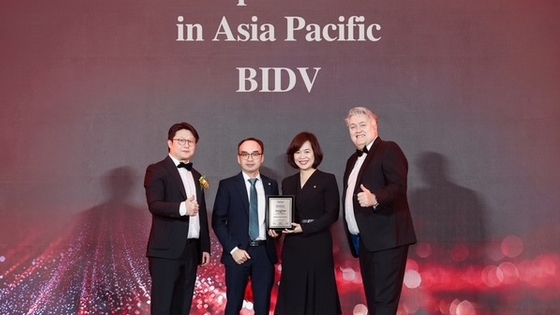 BIDV lập cú đúp giải thưởng ngân hàng bán lẻ và tiền gửi châu Á