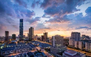 Đại gia địa ốc chủ động siết nguồn cung: Lo ngại nguy cơ dư thừa?