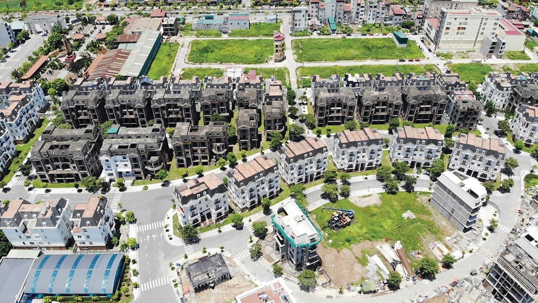 Đánh thuế bất động sản bỏ hoang