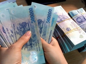 Lãi suất huy động hạ nhiệt sau chỉ đạo của NHNN, áp lực tỷ giá tạm lắng