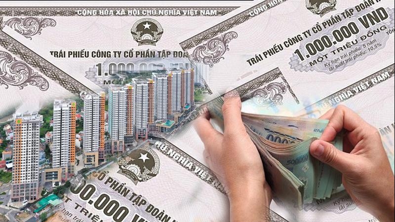 Trái phiếu bất động sản hụt hơi, tín dụng lại "gánh" còng lưng