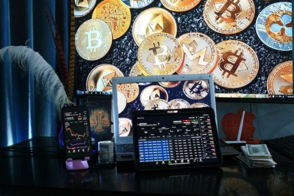 Bitcoin mất sức hút, hơn 4 tỷ USD rời các quỹ ETF trong một tháng