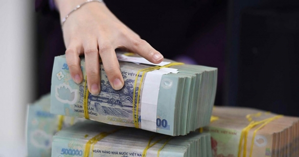 Nắn dòng tín dụng cuối năm