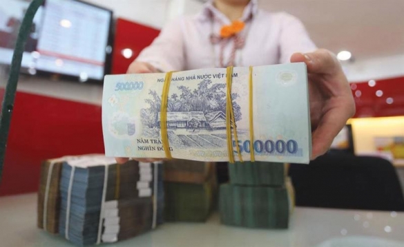 Ngân hàng cấp tập đua tăng vốn