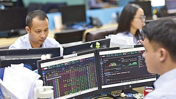 Thành công không dừng ở nâng hạng thị trường