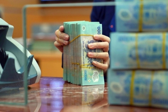 Giảm lãi suất, ngân hàng tìm lời giải từ đâu?