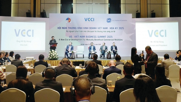 Thương mại Việt - Mỹ vượt hàng rào thuế quan