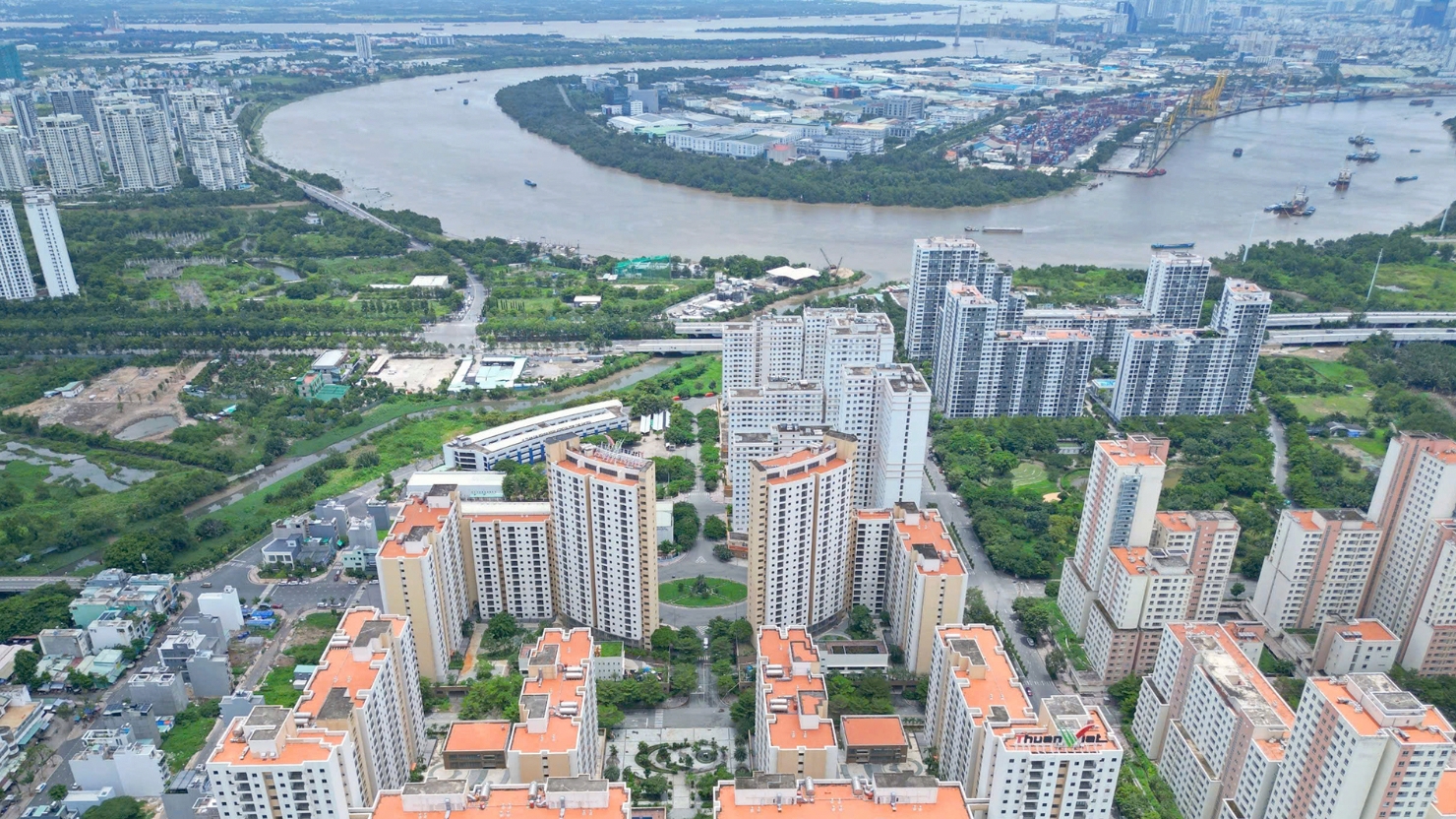 Giải “cơn khát” nhà ở xã hội