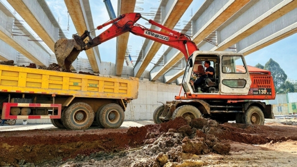 Phía sau các gói thầu chỉ một nhà thầu tham dự