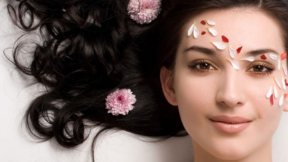 Mách bạn cách chăm sóc tóc để có kiểu dáng hoàn hảo