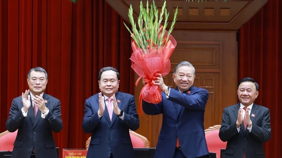 Đồng chí Tô Lâm được bầu giữ chức Tổng Bí thư Ban Chấp hành Trung ương Đảng khoá XIV