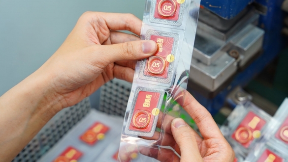 Giá vàng hôm nay 28/1: Vàng miếng SJC thẳng tiến mốc 183 triệu/lượng