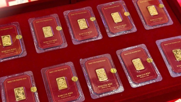 Giá vàng hôm nay 14/2: Vàng miếng "bốc hơi" 2 triệu/lượng