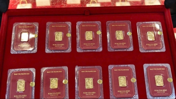 Giá vàng hôm nay 25/2: Vàng miếng SJC tăng mạnh đón ngày vía Thần Tài