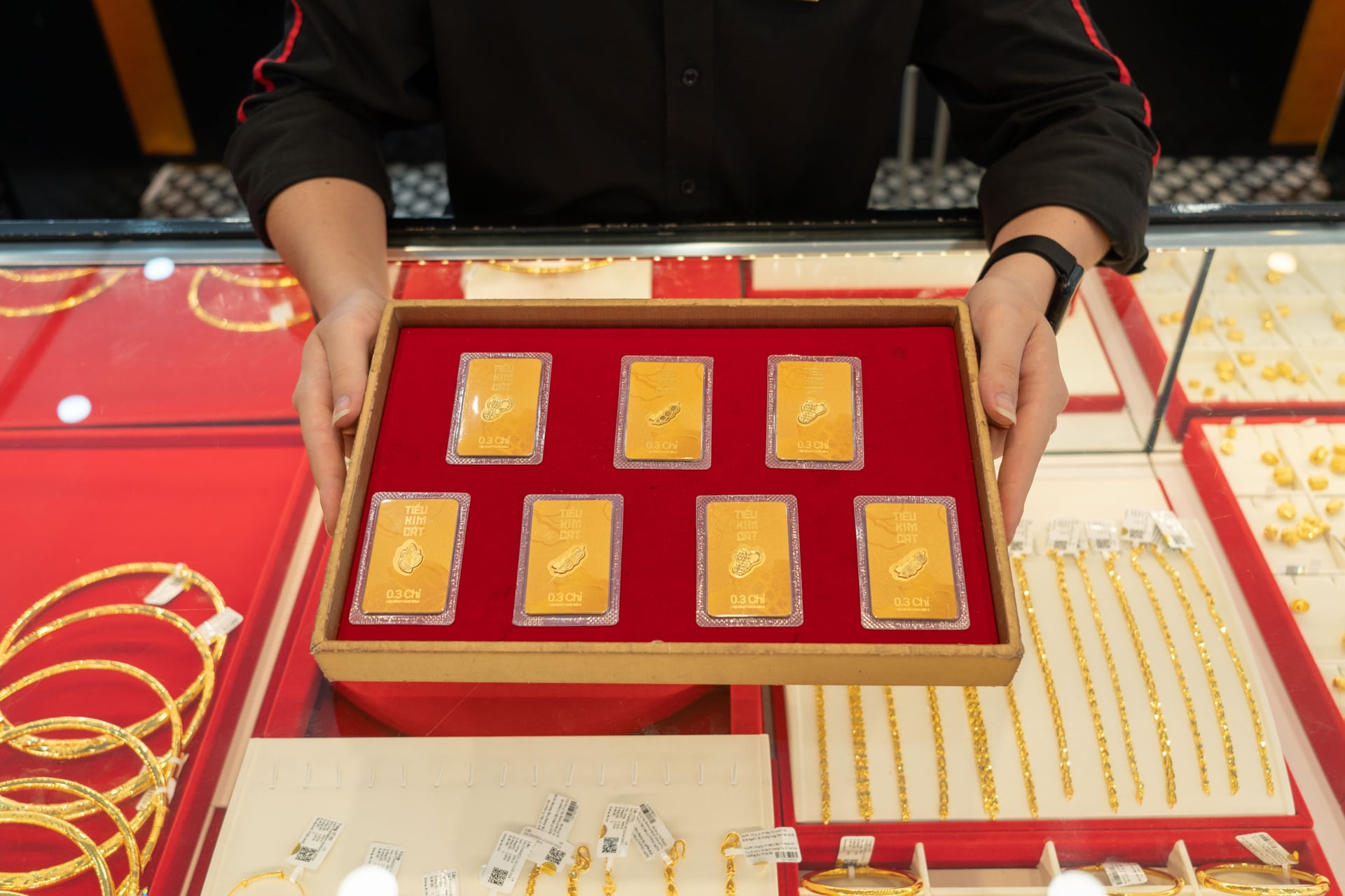 Giá vàng hôm nay 3/3: Vàng miếng SJC quay đầu giảm sâu Giá vàng hôm nay 3/3: Vàng miếng SJC quay đầu giảm sâu