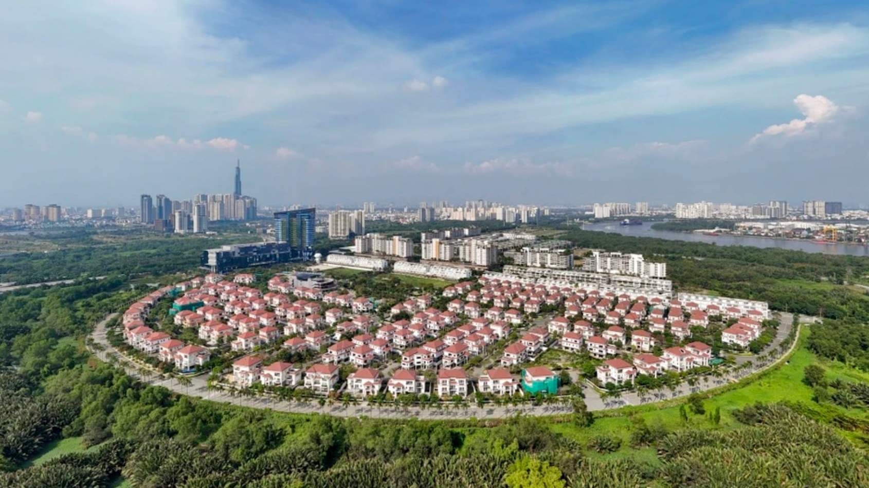 Việt Nam có thêm 27 siêu dự án bất động sản tổng vốn hơn 3 triệu tỷ