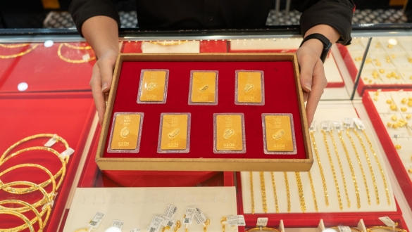 Giá vàng hôm nay 20/4: Vàng miếng đảo chiều, tăng trở lại