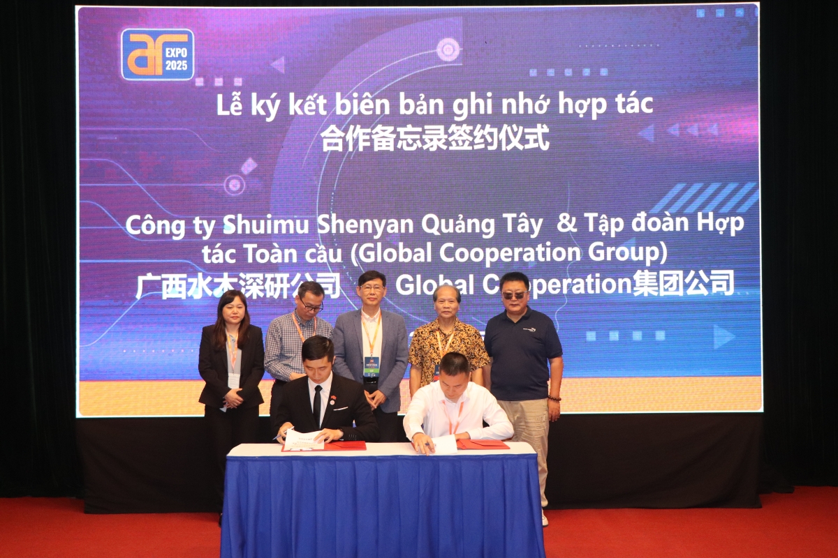 Việt Nam, Trung Quốc hợp tác phát triển công nghiệp, năng lượng mới