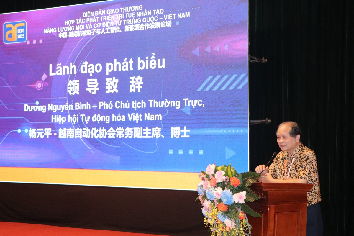 Việt Nam, Trung Quốc hợp tác phát triển công nghiệp, năng lượng mới