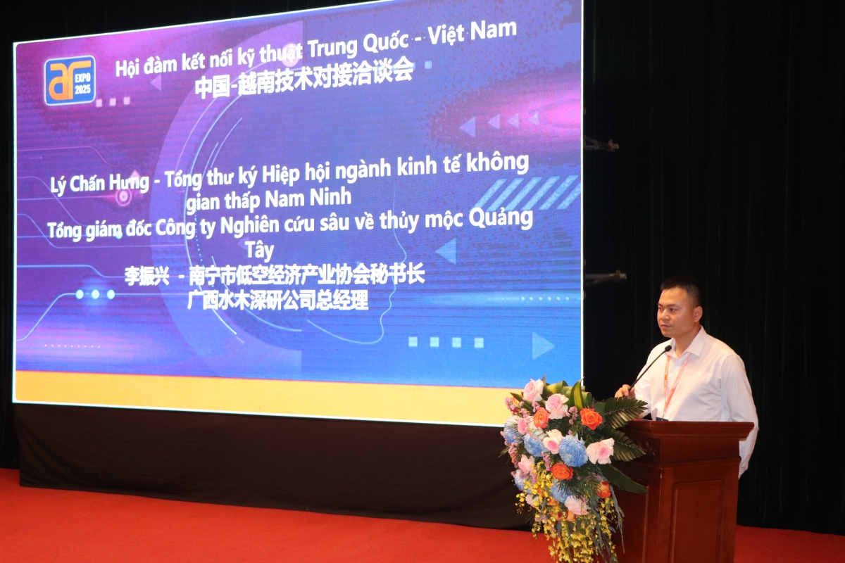 Việt Nam, Trung Quốc hợp tác phát triển công nghiệp, năng lượng mới