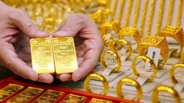 Giá vàng giảm gần 30 triệu, nhà đầu cơ hết "mơ" giá về đỉnh cũ?
