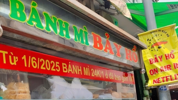 TP. HCM: Bánh mì, hủ tiếu... đồng loạt tăng giá
