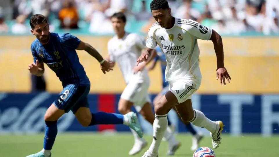Vắng mặt Mbappe, Real Madrid hòa thất vọng trong ngày ra mắt của HLV Xabi Alonso