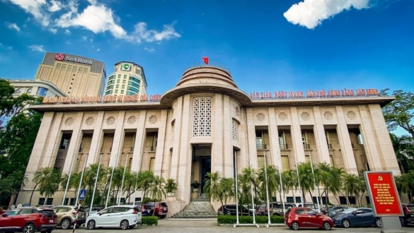 NHNN muốn nâng trần vốn ngắn hạn cho vay trung dài hạn lên mức 40%