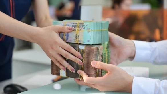 Khi dòng tiền tìm đường trở lại với sản xuất
