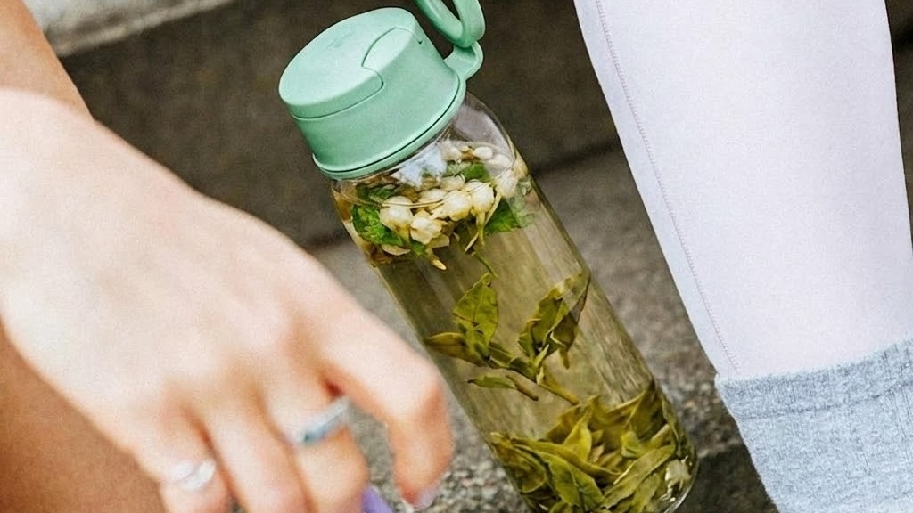4 loại đồ uống giúp ổn định đường huyết khi đi du lịch đường dài