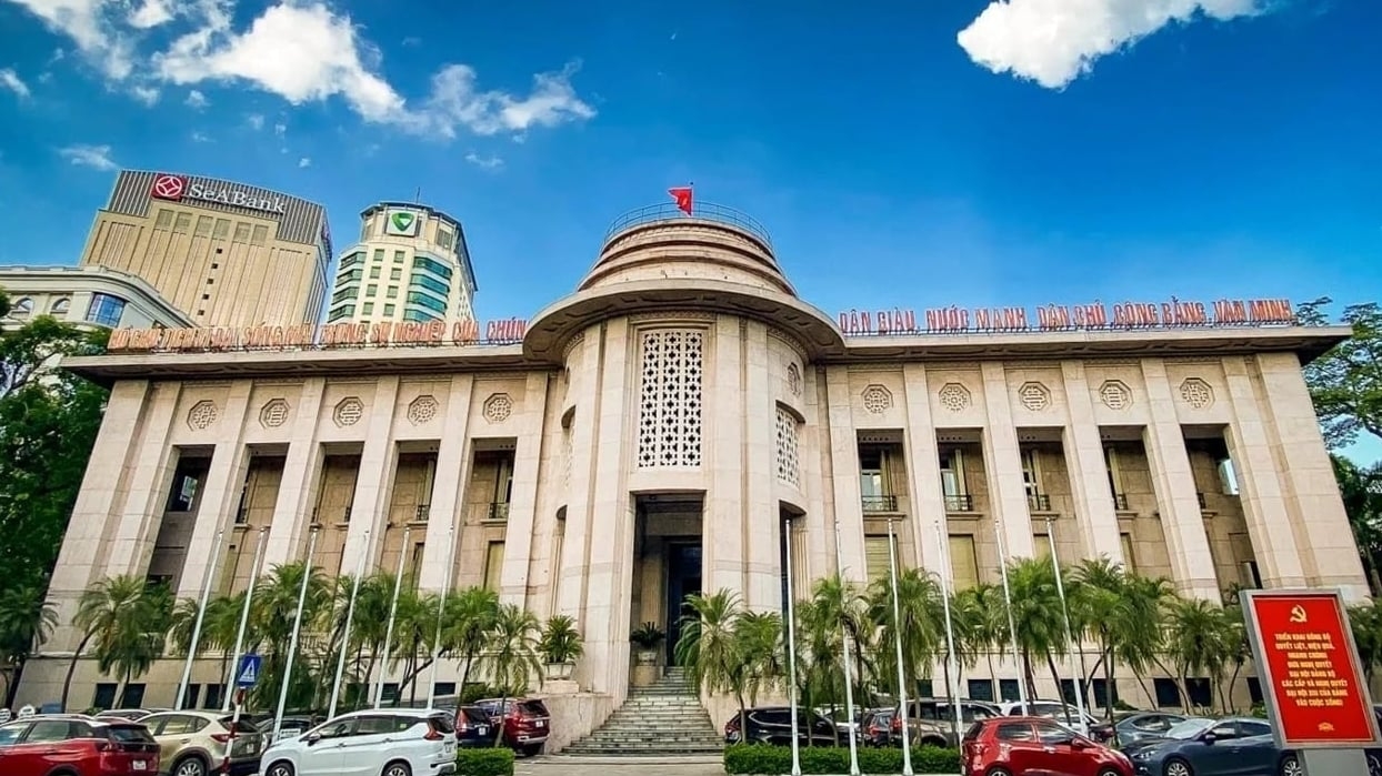 Nới trần tín dụng lên tới 52% cho các siêu dự án: Ngân hàng phải có phương án xử lý rủi ro