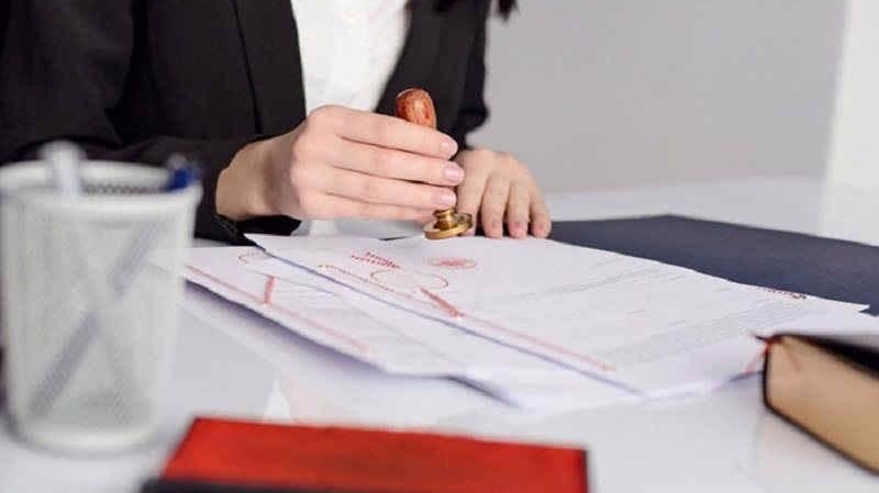 Công chứng giao dịch đất đai: Vì sao nên giữ trong luật?