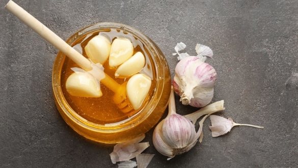 Tỏi ngâm mật ong - sự kết hợp vàng cho sức khỏe toàn diện
