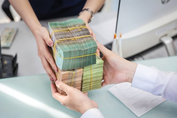 Lãi suất thả nổi lên gần 20%; tỷ giá hạ nhiệt nhanh
