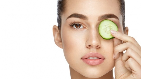 7 thực phẩm làm giảm quầng thâm mắt