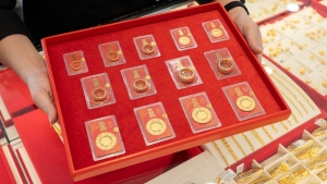 Giá vàng hôm nay 14/11: "Bốc hơi" tới 3 triệu/lượng, rời xa mốc kỷ lục